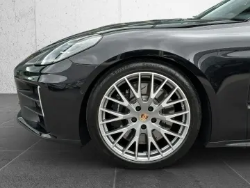 PORSCHE Panamera 4S E-Hybrid PANO BOSE Beifahrerdisplay