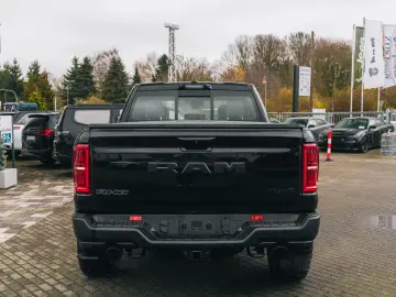 Dodge RAM 1500 CrewCab RHO - 3 0l HO wie TRX