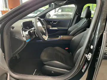 MERCEDES-BENZ E 450 d 4M AMG DISTRONIC