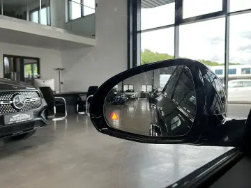 MERCEDES-BENZ E 450 d 4M AMG DISTRONIC