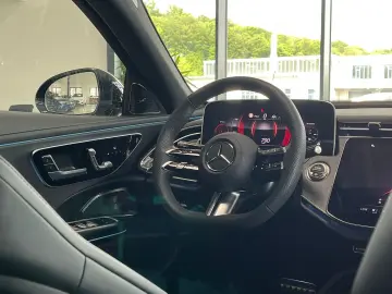 MERCEDES-BENZ E 450 d 4M AMG DISTRONIC