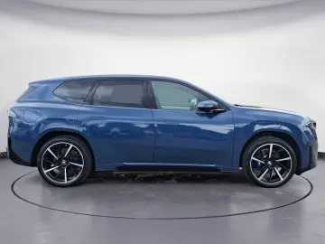 BMW iX3 Neue Klasse - livrare rapida