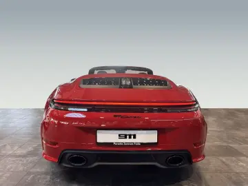 Porsche 992 911 Carrera Cabriolet Sportabgas