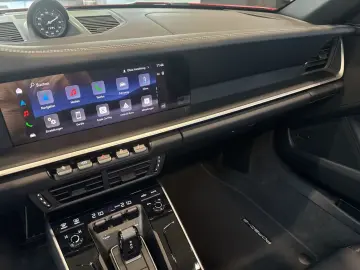 Porsche 992 911 Carrera Cabriolet Sportabgas