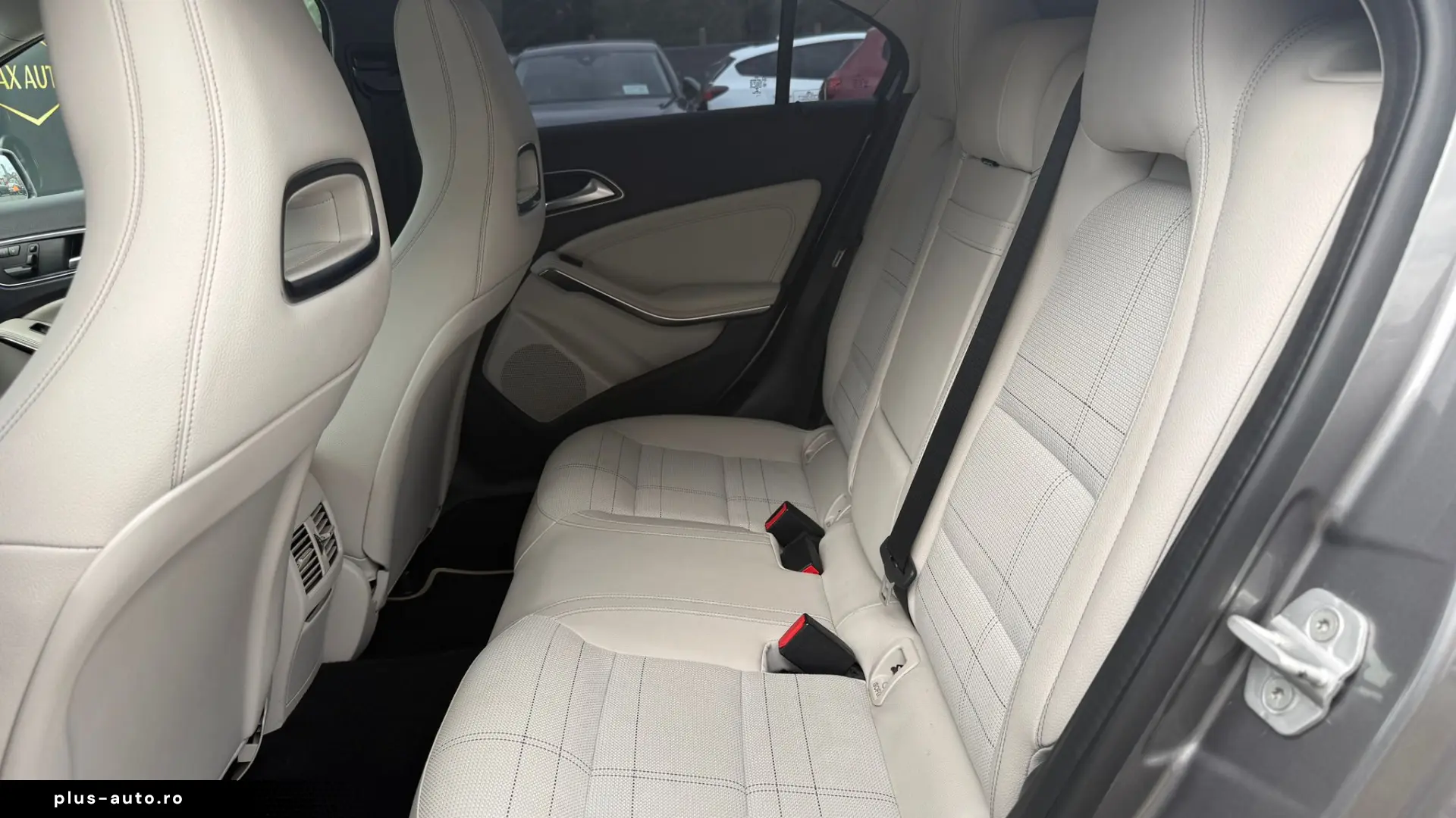 MERCEDES BENZ A 180