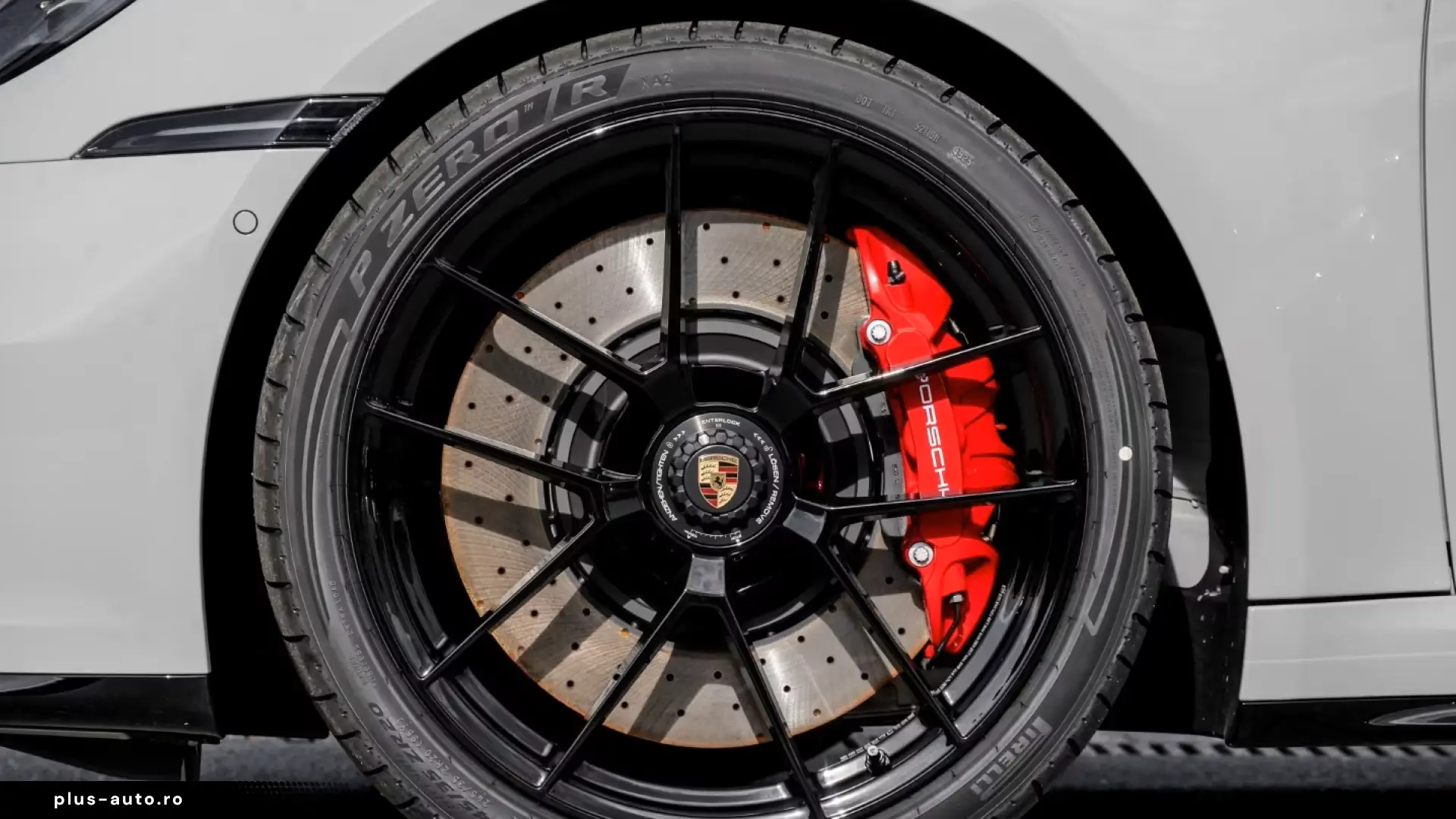 Porsche 992 911 Carrera GTS Cabriolet Liftsystem-