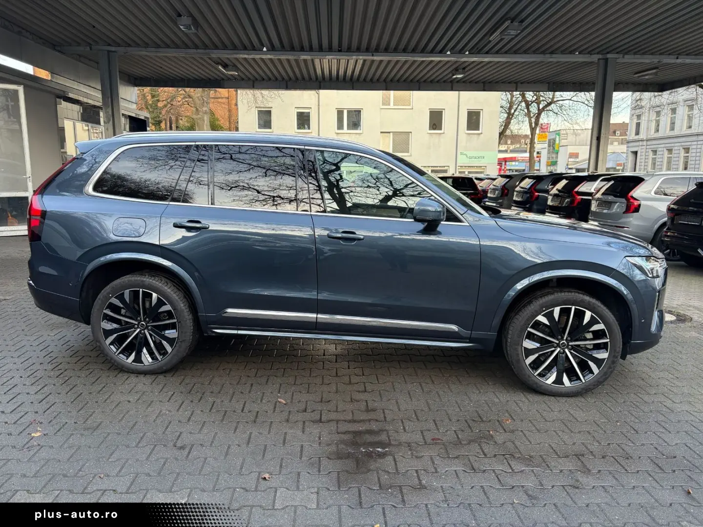 VOLVO XC90 T8 Facelift Plus Bright 360  21  H&K StH