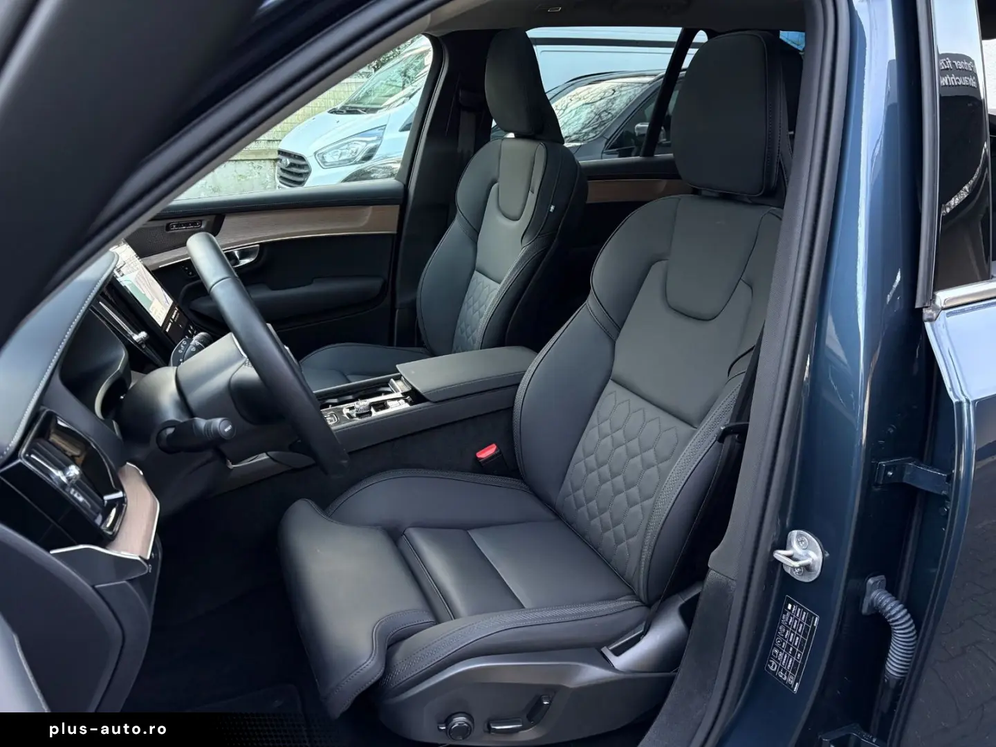 VOLVO XC90 T8 Facelift Plus Bright 360  21  H&K StH