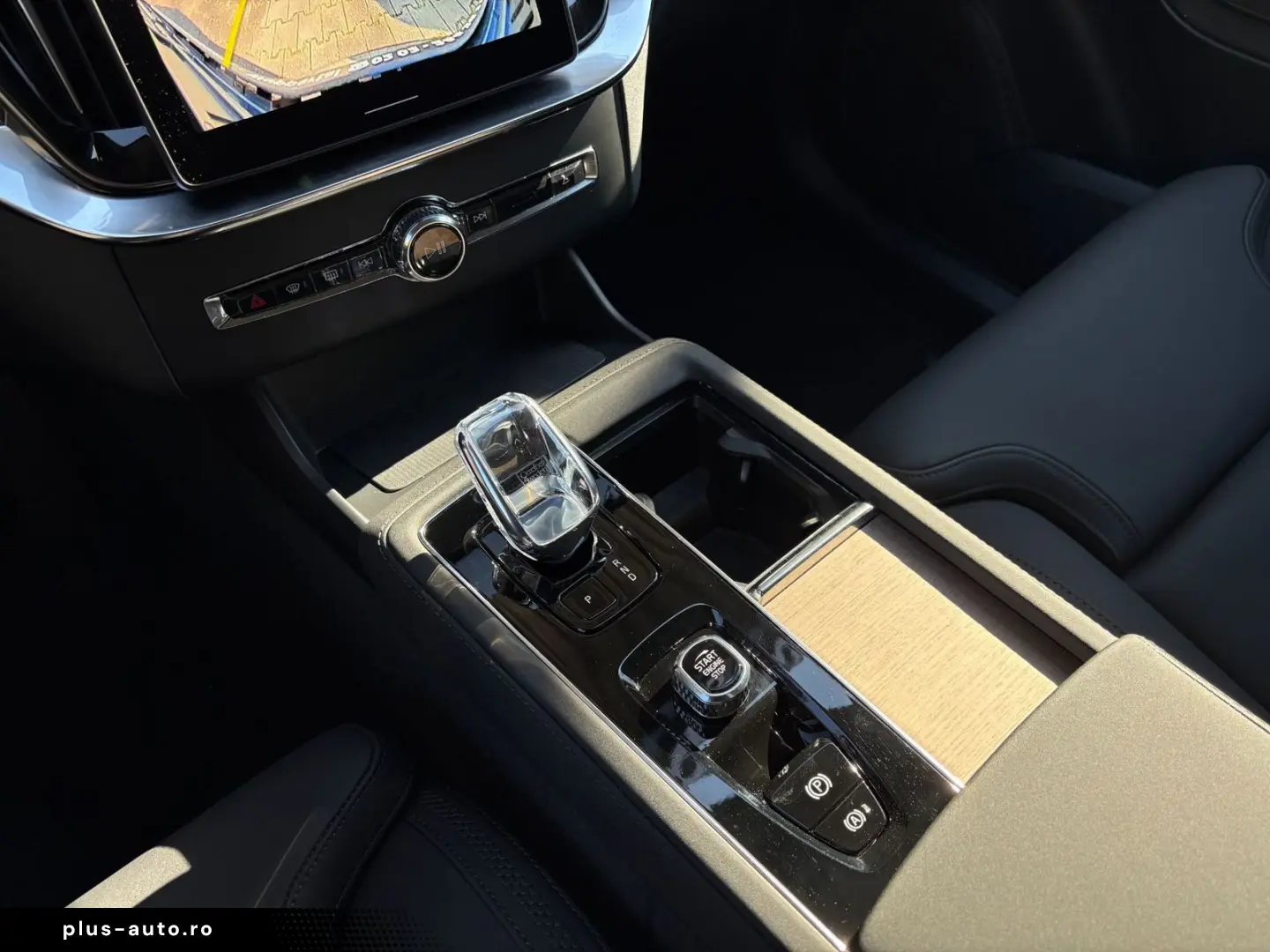 VOLVO XC90 T8 Facelift Plus Bright 360  21  H&K StH