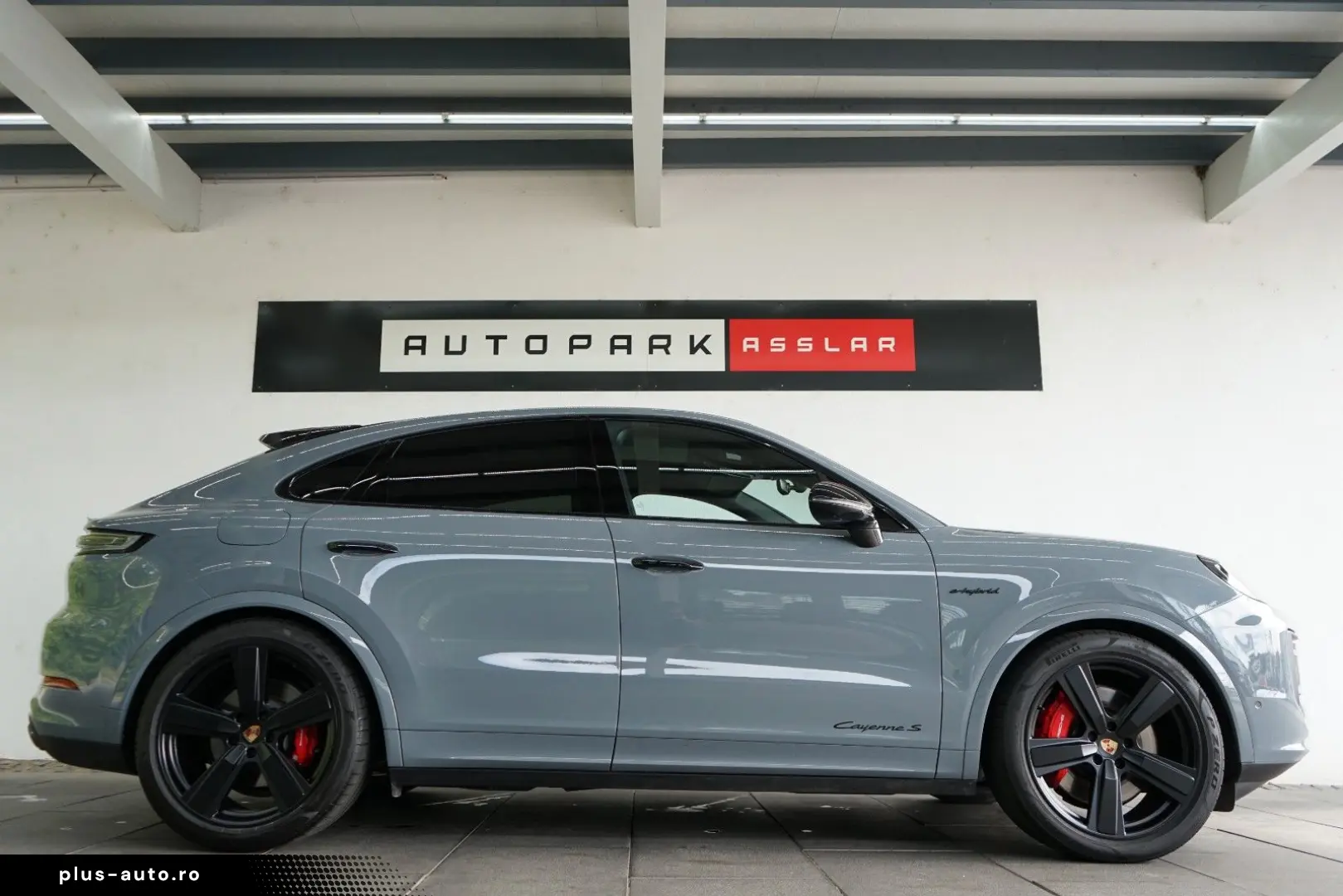 PORSCHE Cayenne Coupe S E-Hybrid SportDesign P-Display