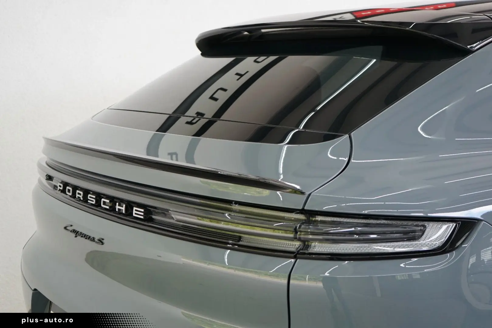 PORSCHE Cayenne Coupe S E-Hybrid SportDesign P-Display