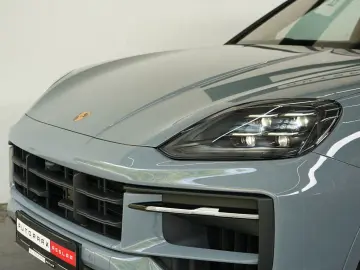 PORSCHE Cayenne Coupe S E-Hybrid SportDesign P-Display