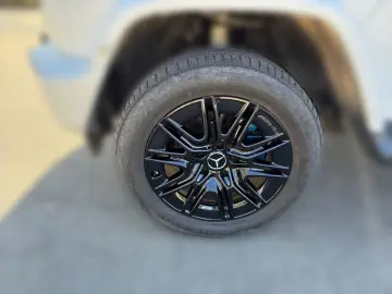 MERCEDES-BENZ G 580 EQ