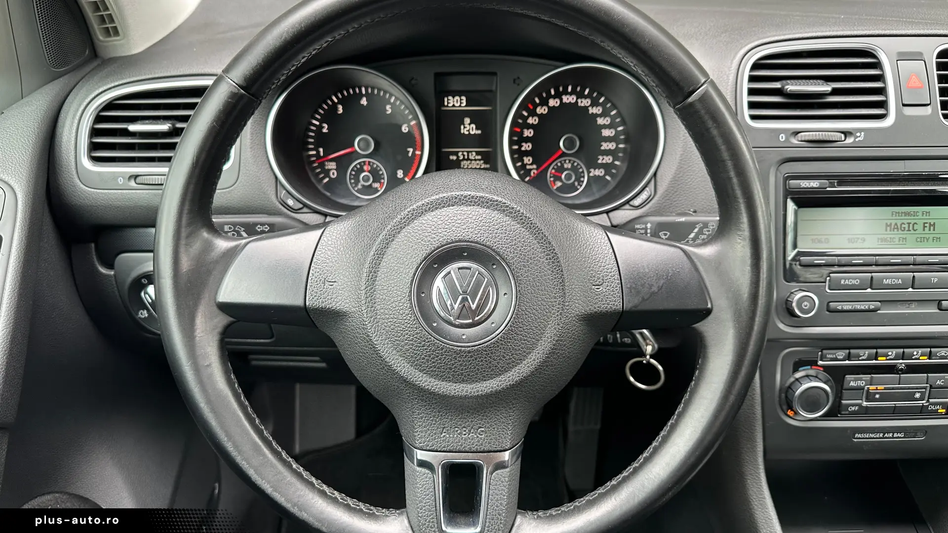 Volkswagen Golf 6 1.4 Benzina 122 CP An 2011