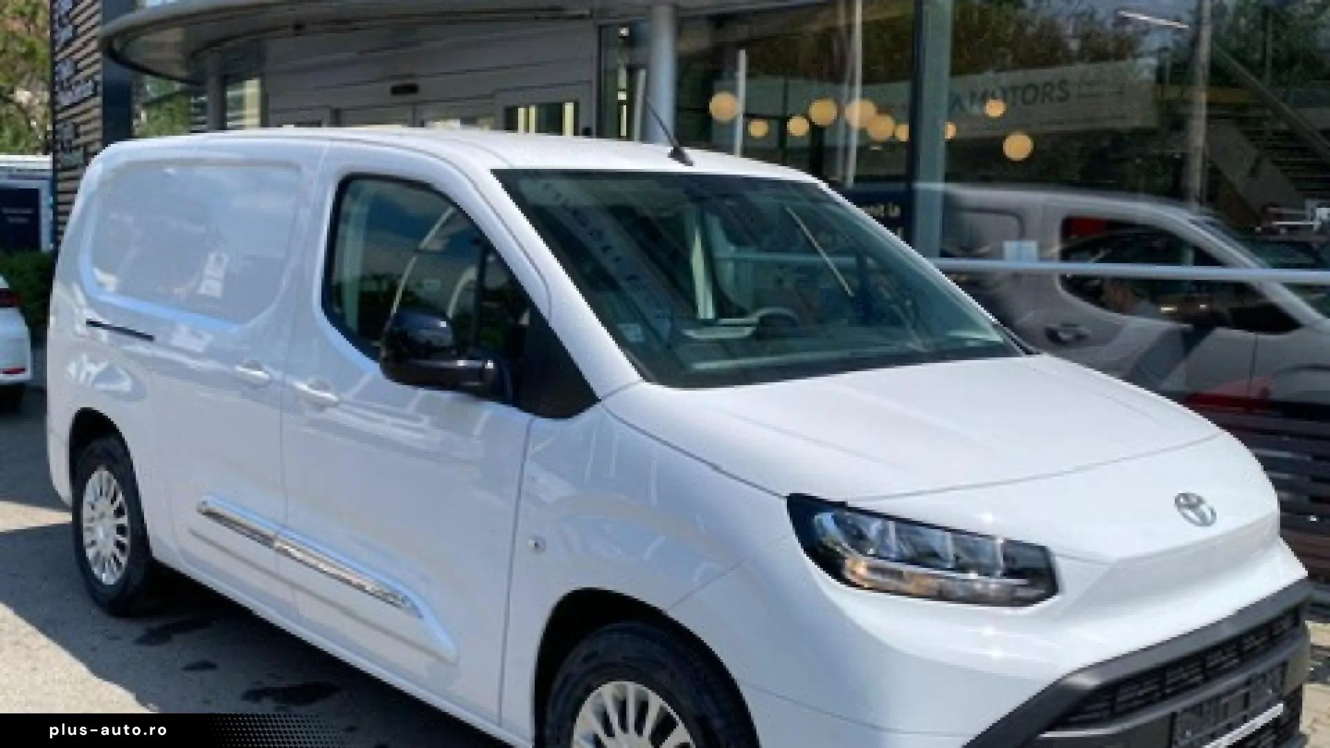 Toyota Proace City L2H1 EV 136CP 50 KWH COMFORT