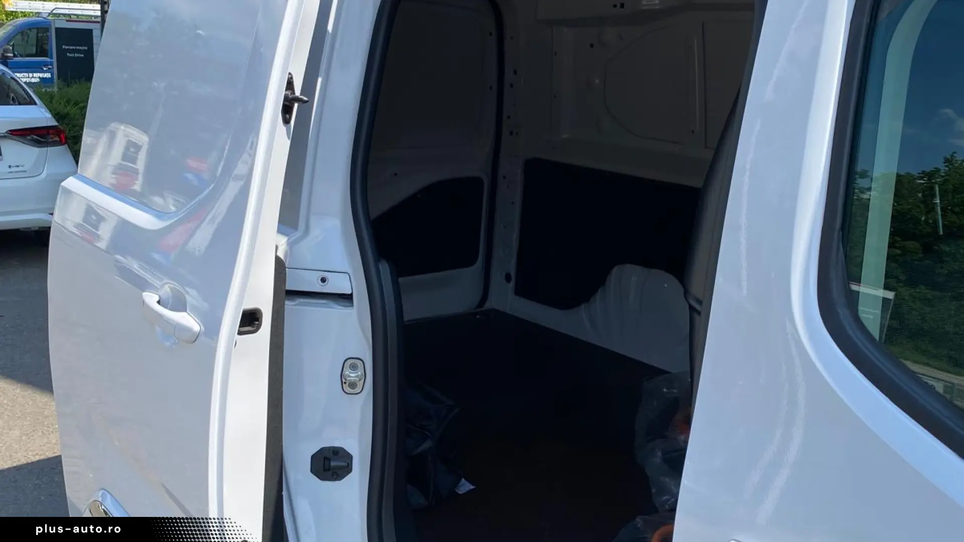Toyota Proace City L2H1 EV 136CP 50 KWH COMFORT
