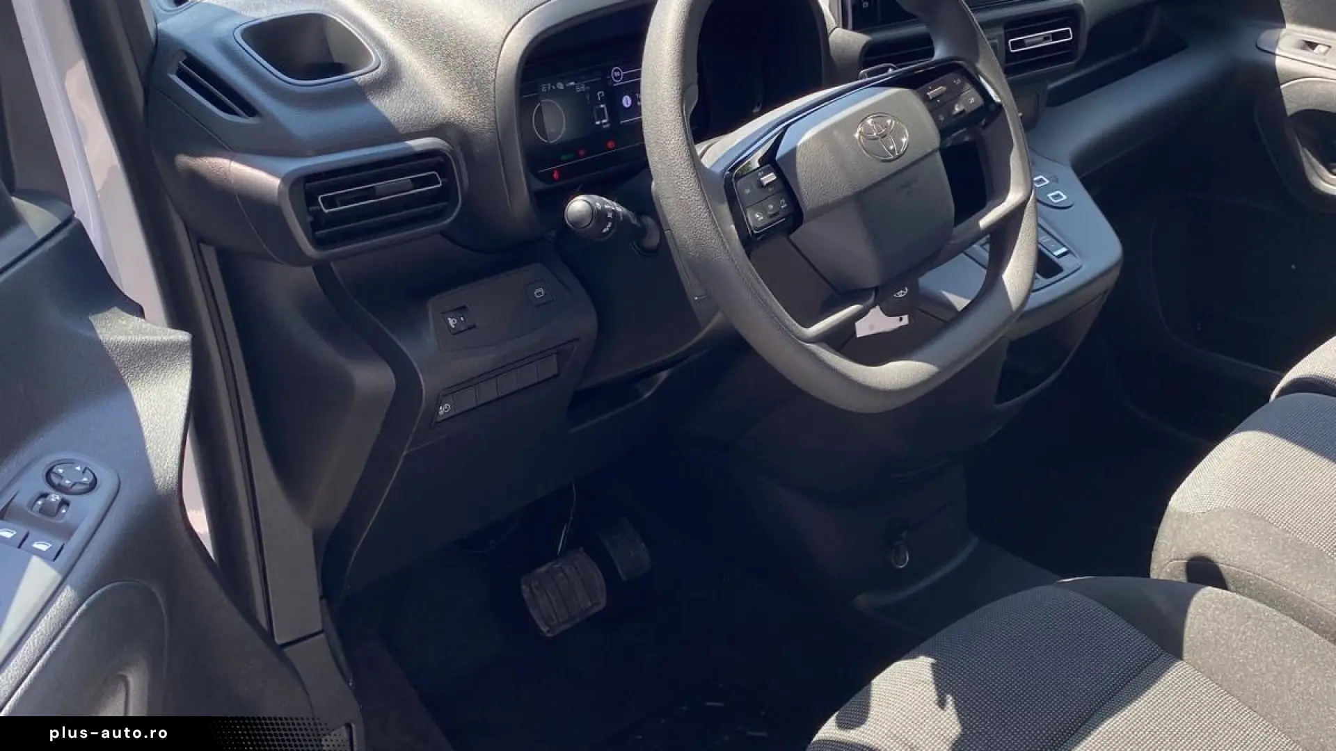 Toyota Proace City L2H1 EV 136CP 50 KWH COMFORT