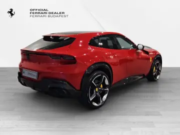 FERRARI Purosangue CARBON