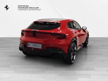 FERRARI Purosangue CARBON