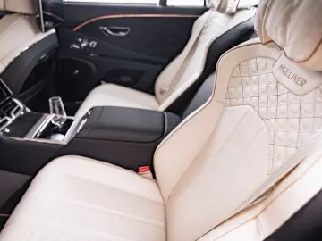 BENTLEY Flying Spur Mulliner Hybrid