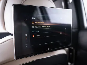 BENTLEY Flying Spur Mulliner Hybrid