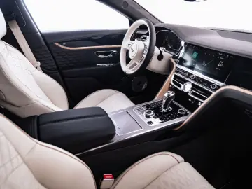 BENTLEY Flying Spur Mulliner Hybrid