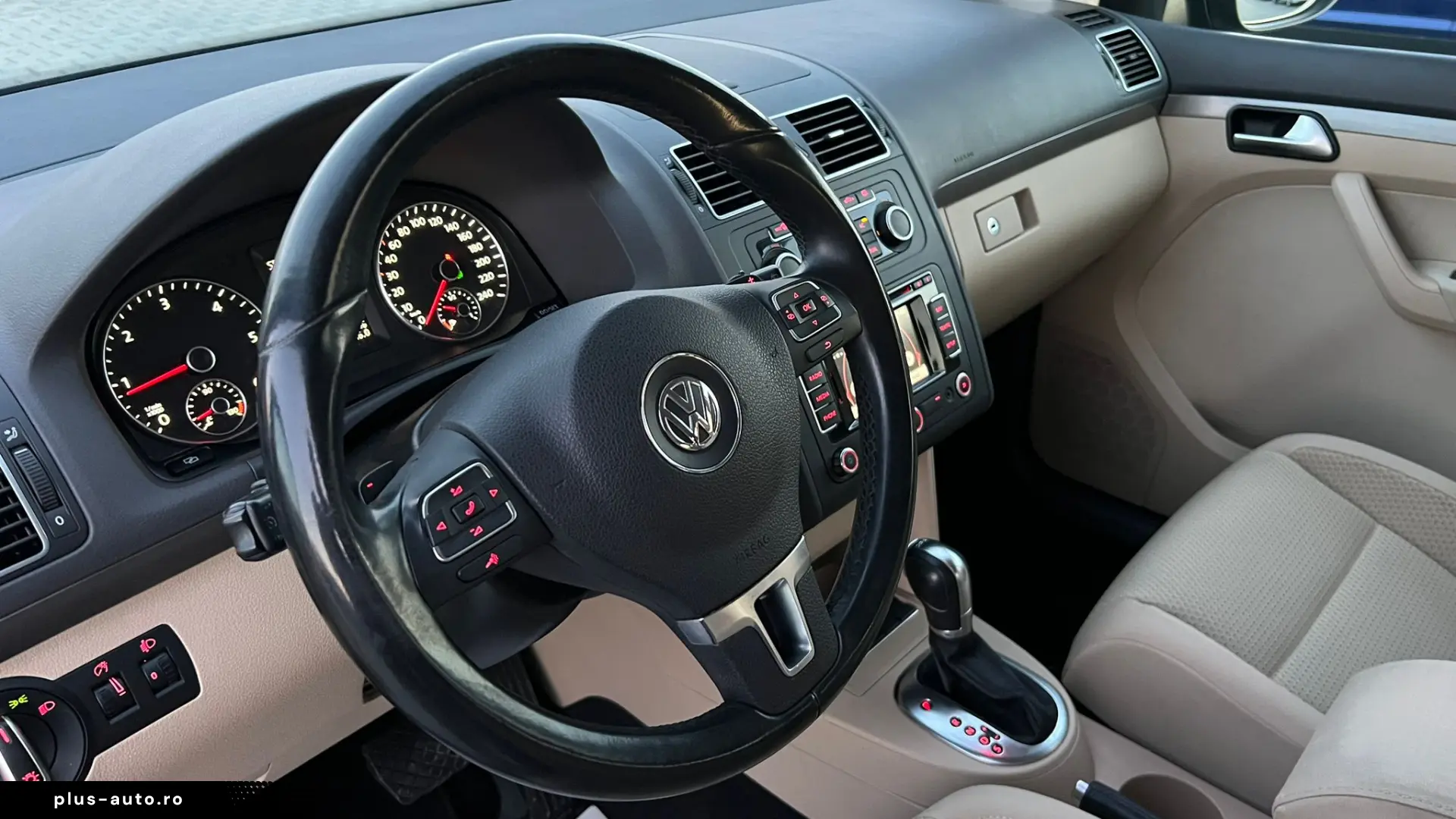 Volkswagen Touran 2.0 TDI Comfortline DSG