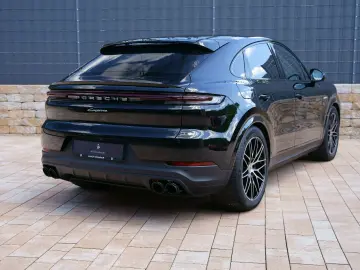 PORSCHE Cayenne Coupe E-Hybrid