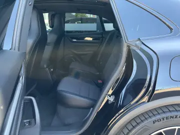 PORSCHE Macan MACAN 4S