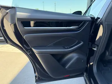PORSCHE Macan MACAN 4S