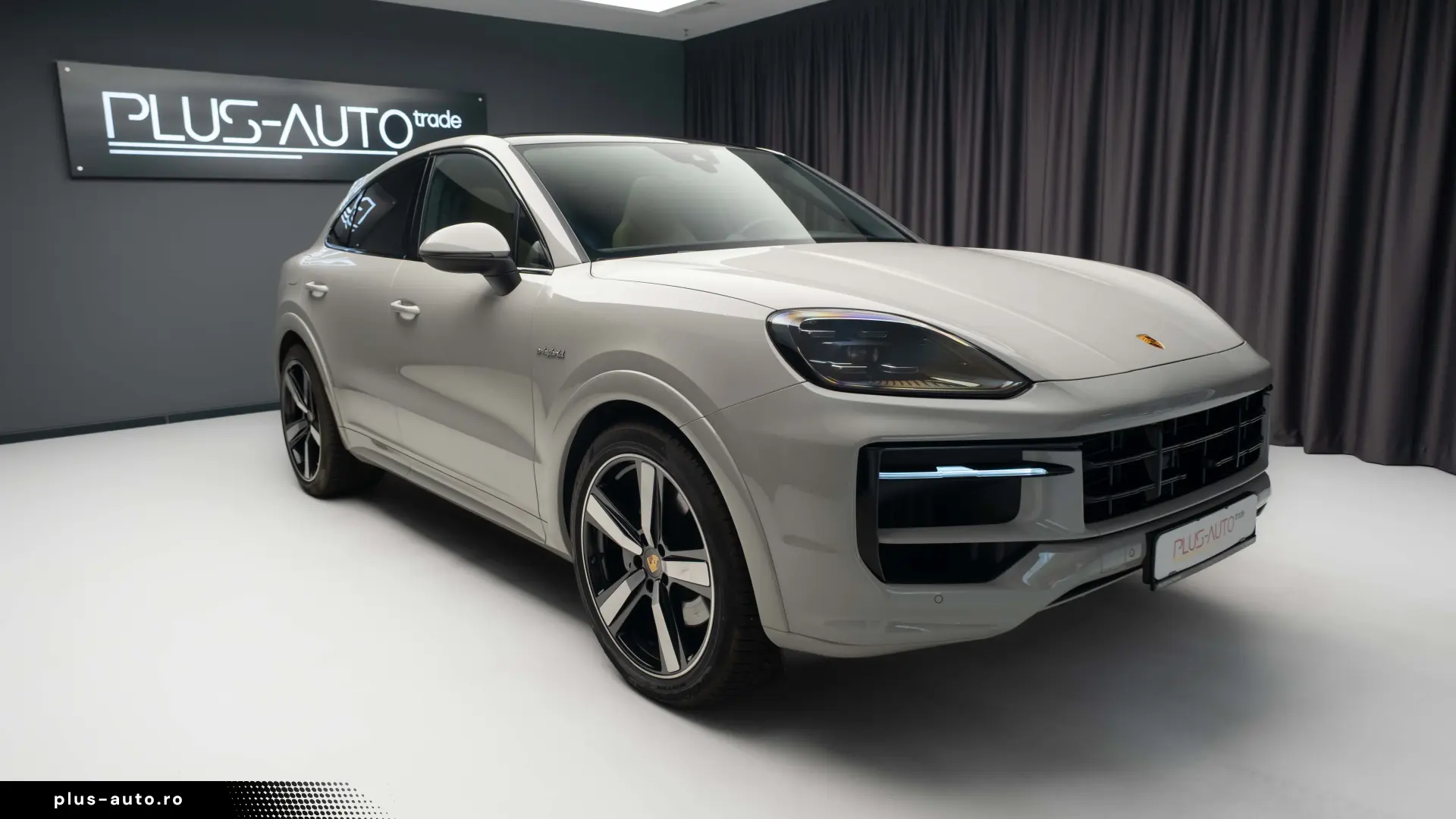 Porsche Cayenne Coupe e-hybrid