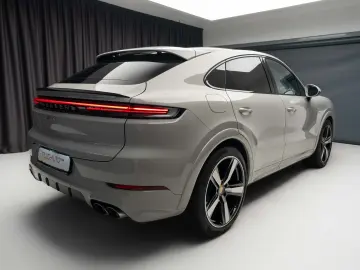 Porsche Cayenne Coupe e-hybrid