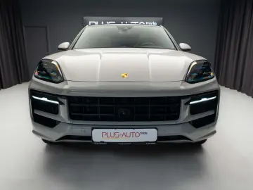 Porsche Cayenne Coupe e-hybrid