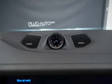 Porsche Cayenne Coupe e-hybrid
