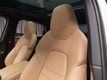 Porsche Cayenne Coupe e-hybrid