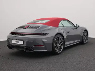 Porsche 992 Carrera Cabrio