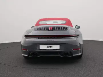 Porsche 992 Carrera Cabrio