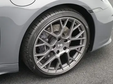 Porsche 992 Carrera Cabrio