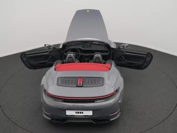 Porsche 992 Carrera Cabrio