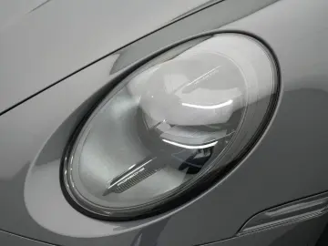 Porsche 992 Carrera Cabrio