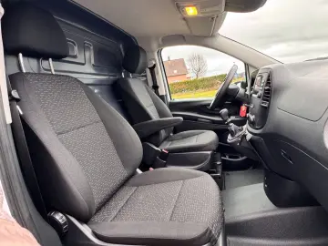 MERCEDES-BENZ Vito Kasten 110 lang TEMP NAVI KAM PDC KLIMA
