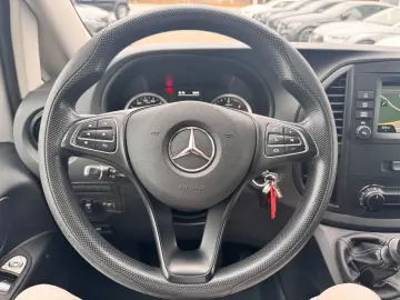 MERCEDES-BENZ Vito Kasten 110 lang TEMP NAVI KAM PDC KLIMA