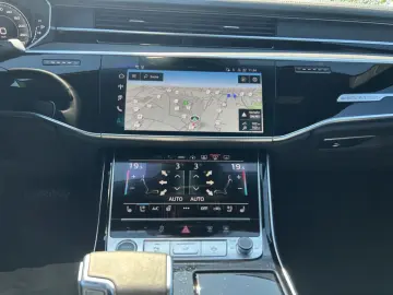 AUDI A8 L 60 TFSIe quattro HUD PANO B&O PDC SHZ