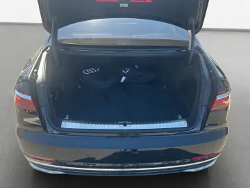 AUDI A8 L 60 TFSIe quattro HUD PANO B&O PDC SHZ