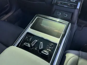 AUDI A8 L 60 TFSIe quattro HUD PANO B&O PDC SHZ