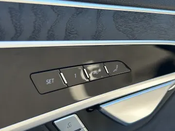 AUDI A8 L 60 TFSIe quattro HUD PANO B&O PDC SHZ