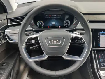 AUDI A8 Lang 60 TFSIe qu. S line Ruhes TVFond Allradl
