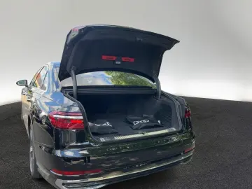AUDI A8L 60 TFSI e qu PANO VOLL! NP 152.480.- 5J.GAR.