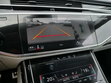 AUDI A8 Lang 60 TFSIe qu.S Line 55km WLTP Massage 4S