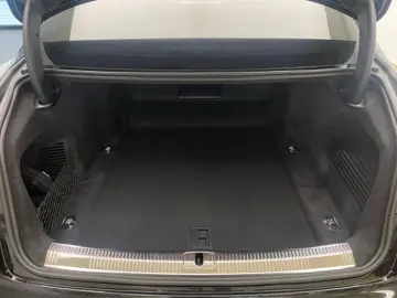 AUDI A8 50 TDI S LINE HUD B&O NACHT MASSAGE